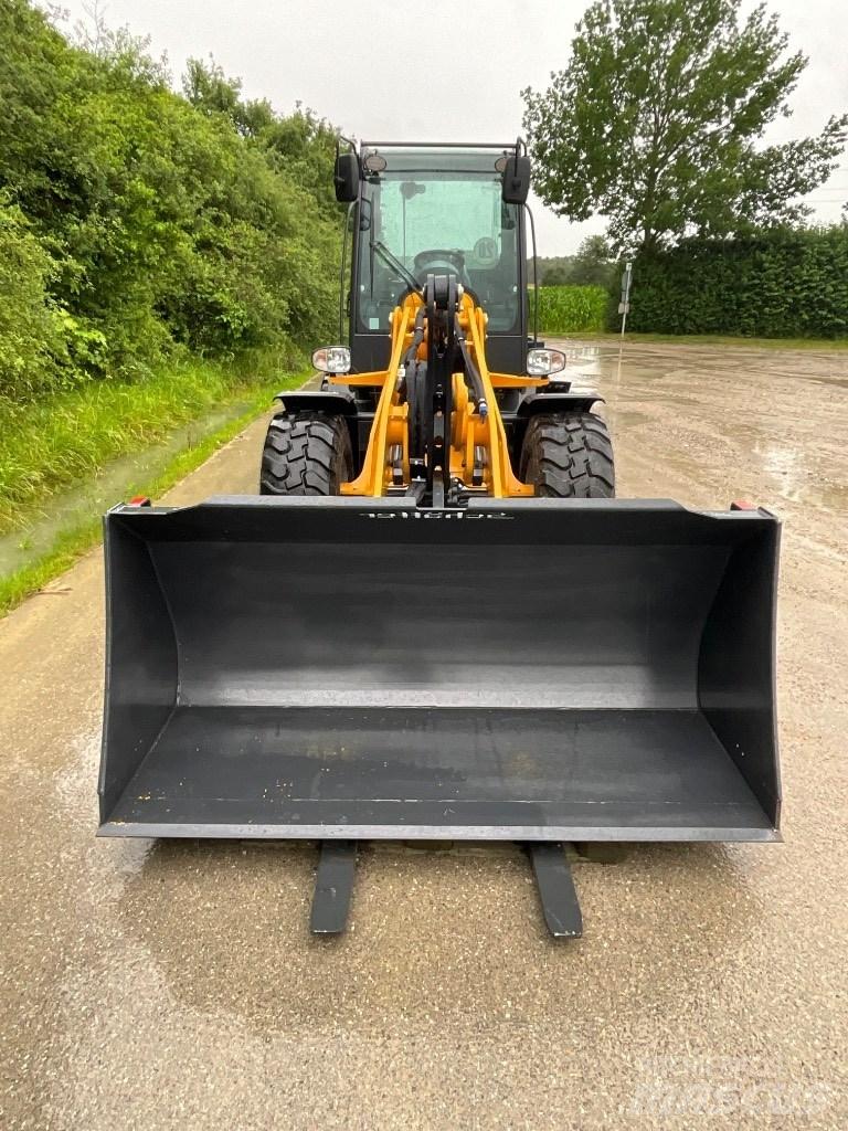 Schäffer 5470Z Фронтальные погрузчики