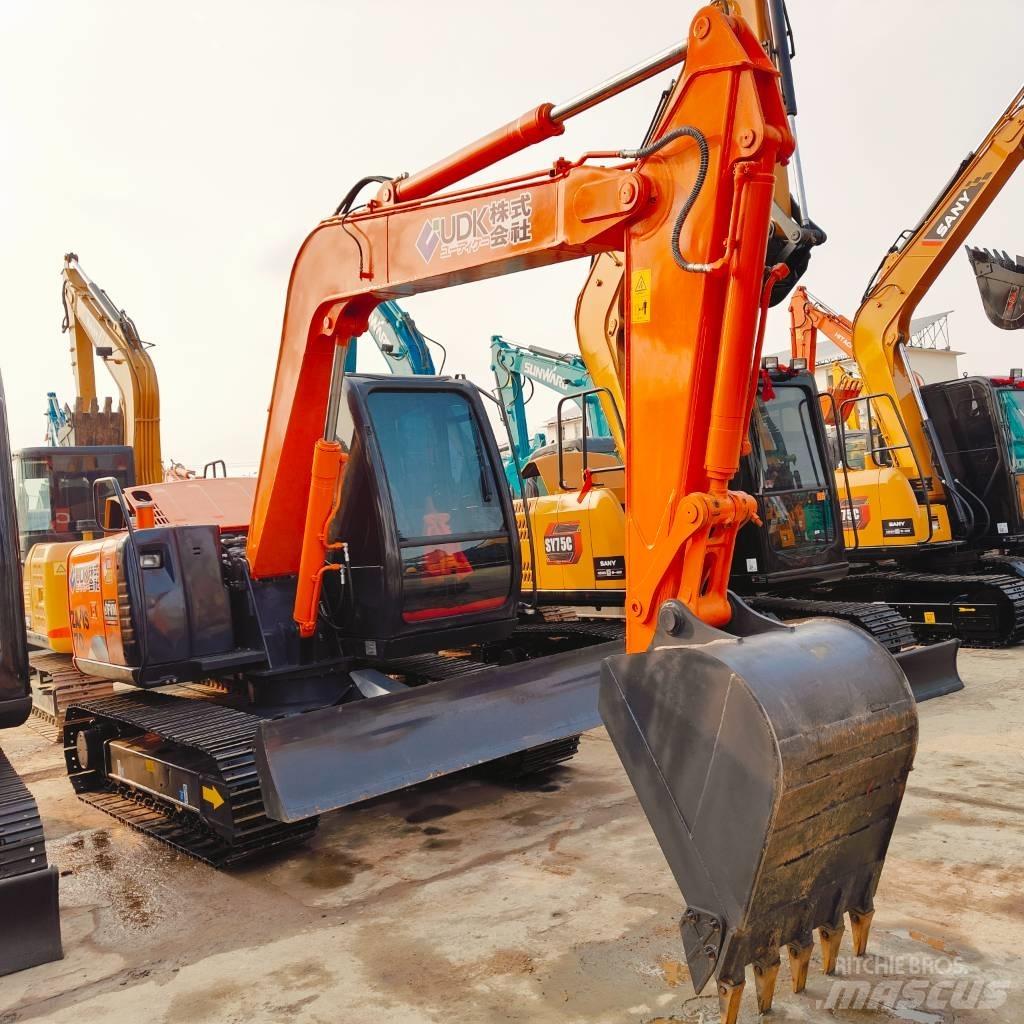 Hitachi ZX70 Малые экскаваторы 7т-12т