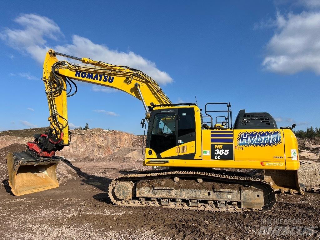 Komatsu HB 365LC-3E0 Гусеничные экскаваторы