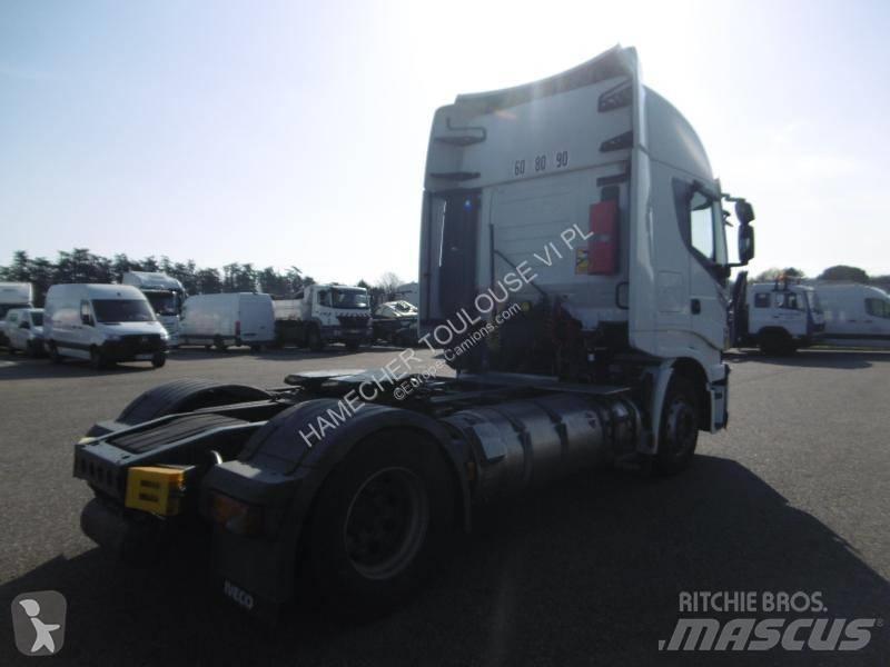 Iveco NP460 Седельные тягачи