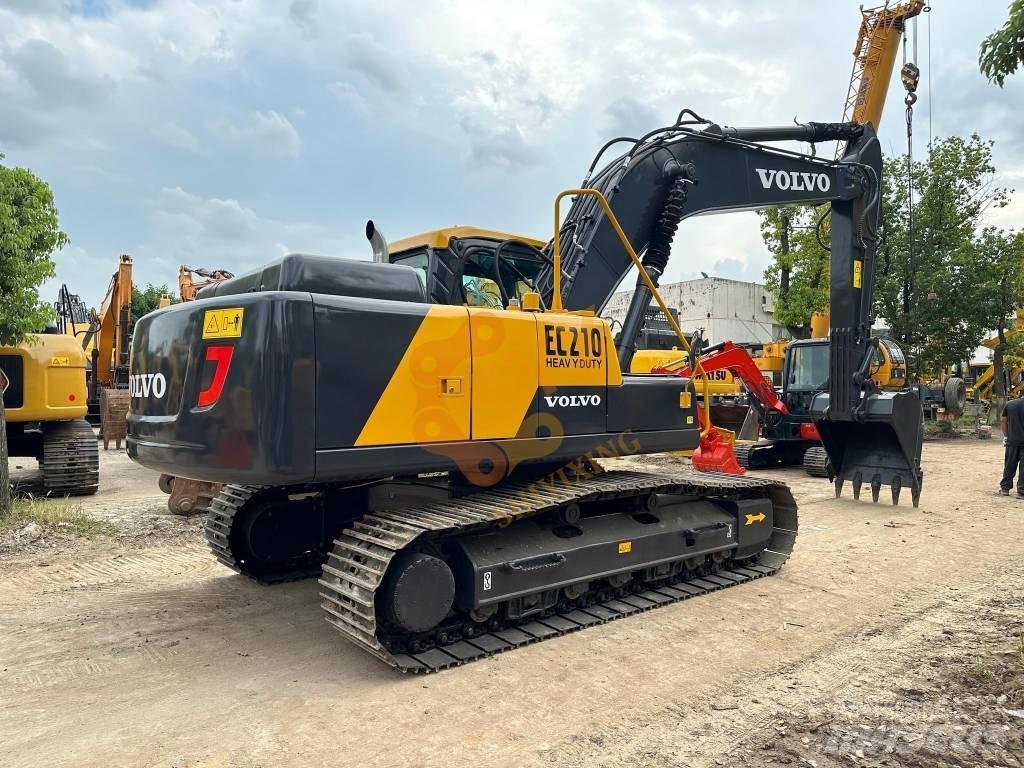 Volvo EC 210 B LC Гусеничные экскаваторы