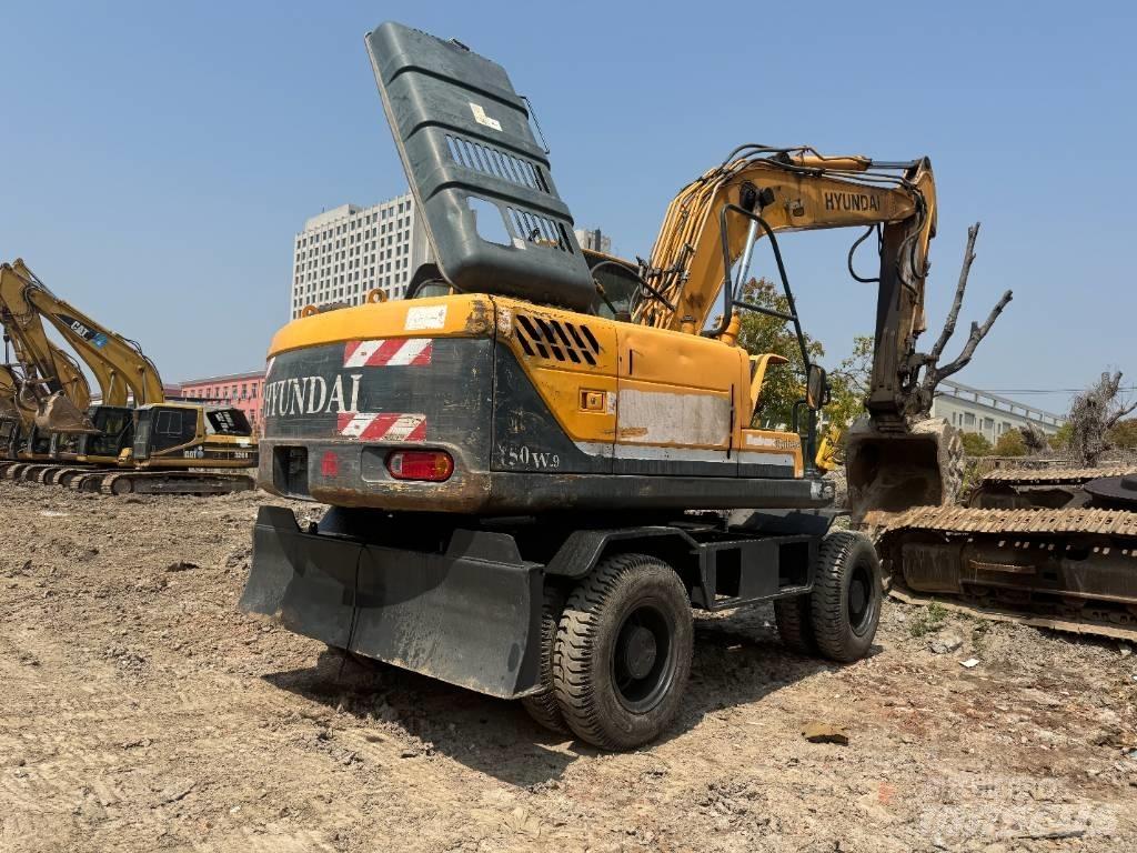 Hyundai R150W-9 Колёсные экскаваторы