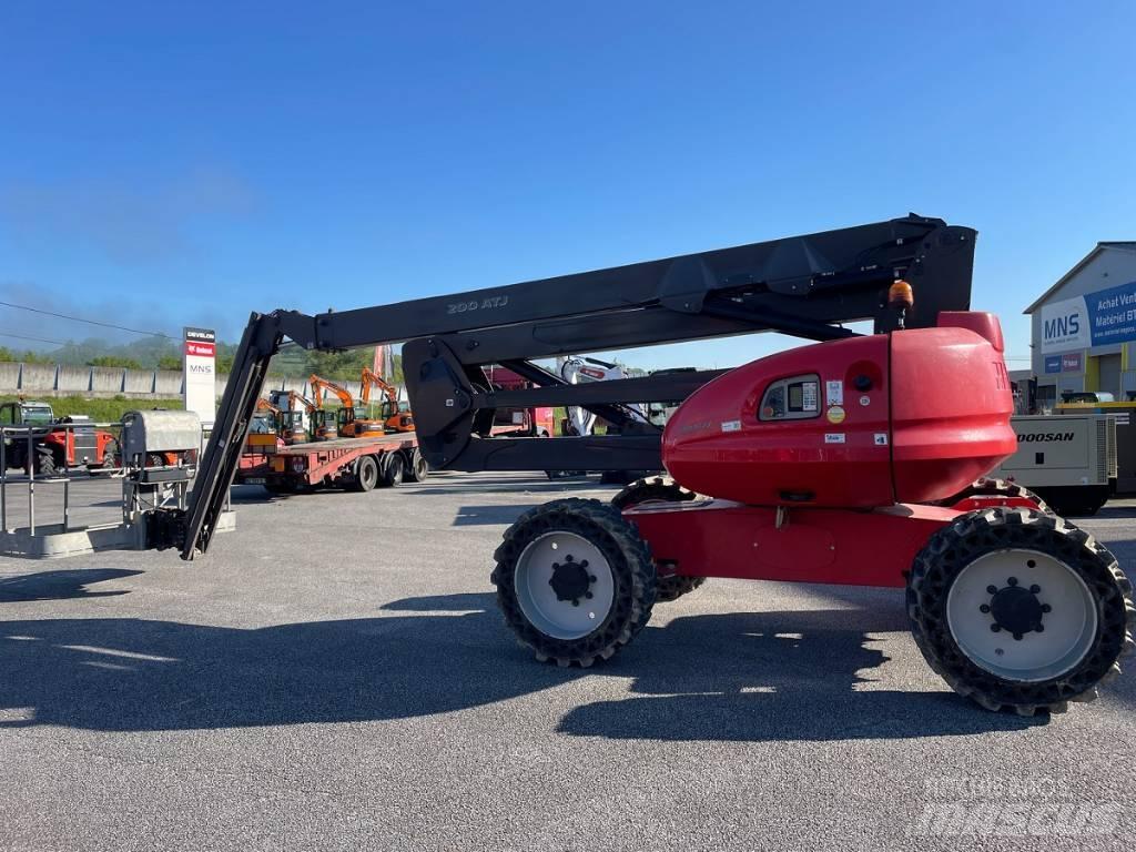 Manitou 200 ATJ Коленчатые подъемники