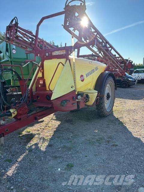 Hardi Navigator 3000 Прицепные опрыскиватели