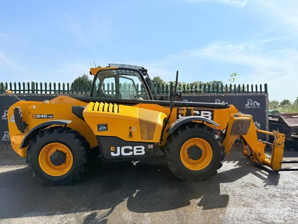 JCB 540-140 Телескопические погрузчики
