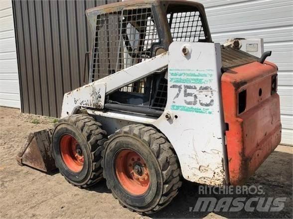 Bobcat 753 Мини-погрузчики