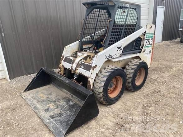 Bobcat 753 Мини-погрузчики