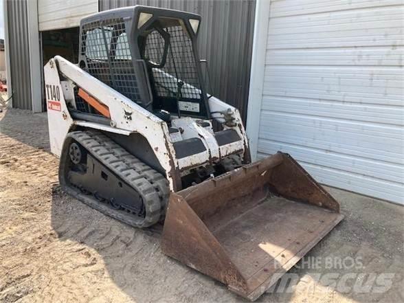 Bobcat T140 Мини-погрузчики