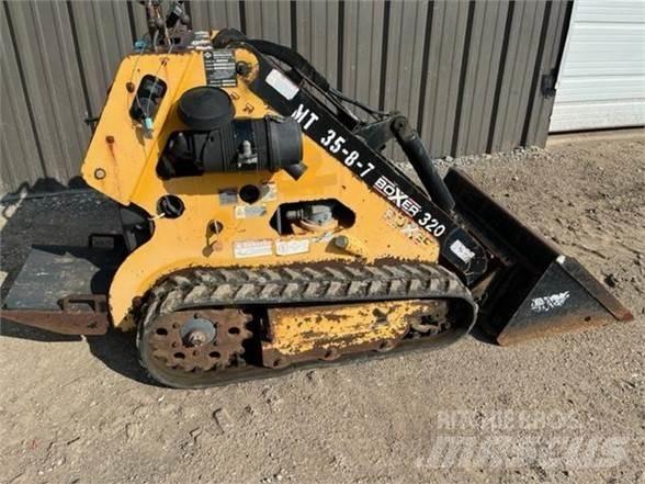Boxer 320 Мини-погрузчики