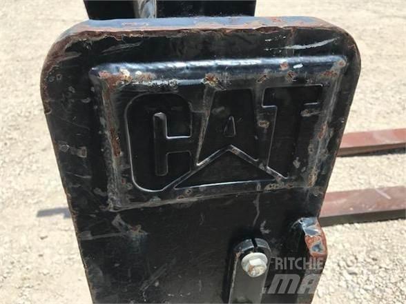 CAT  Паллетные вилы
