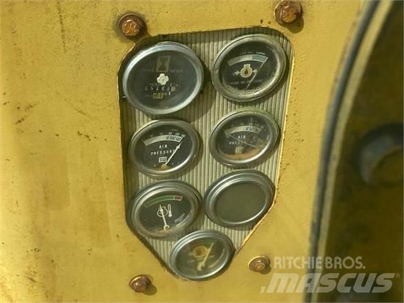 CAT 16G Грейдеры