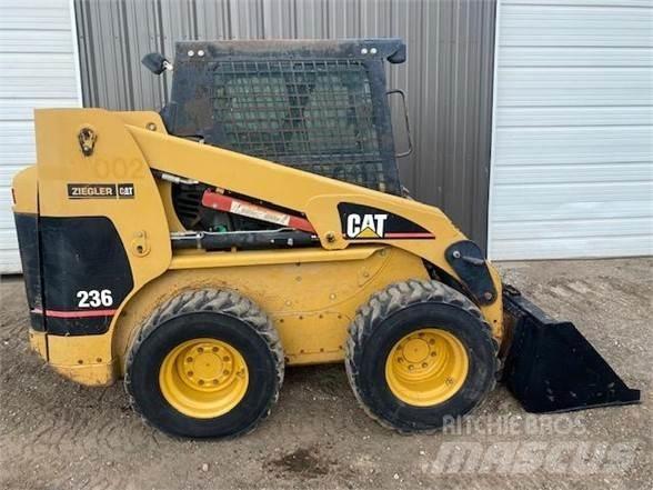 CAT 236 Мини-погрузчики