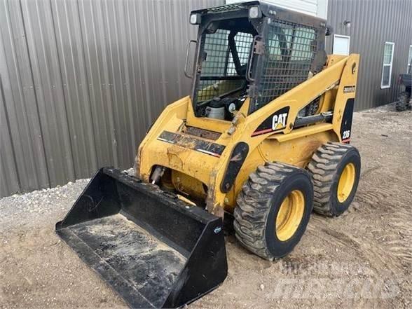 CAT 236 Мини-погрузчики