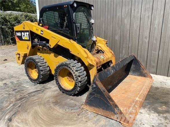 CAT 246D Мини-погрузчики