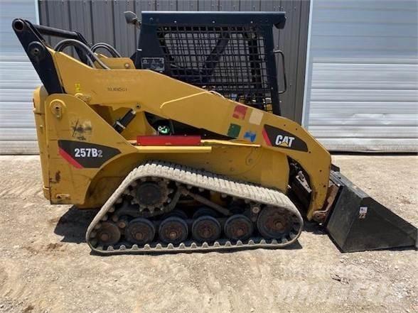 CAT 257B2 Мини-погрузчики