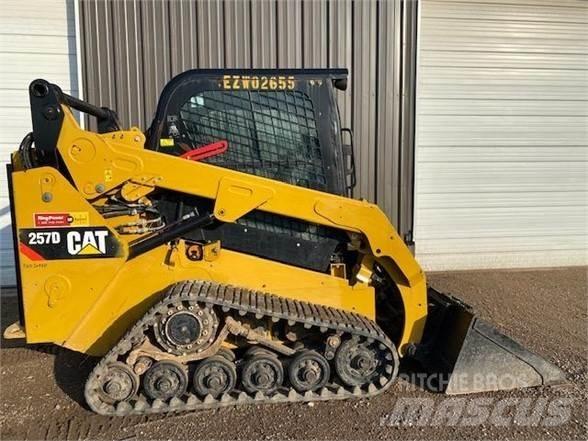 CAT 257D Мини-погрузчики