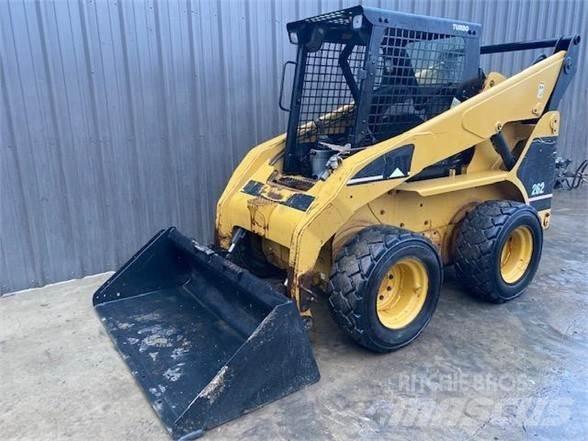 CAT 262 Мини-погрузчики