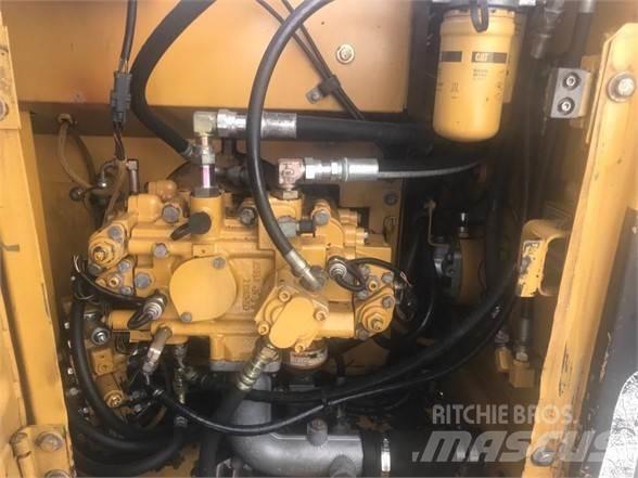 CAT 312CL Гусеничные экскаваторы