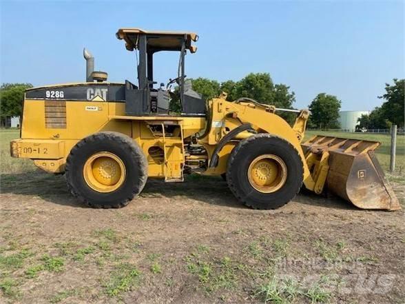 CAT 928G Фронтальные погрузчики
