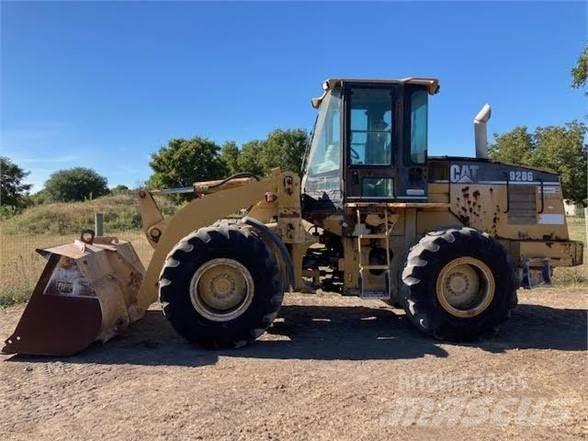 CAT 928G Фронтальные погрузчики