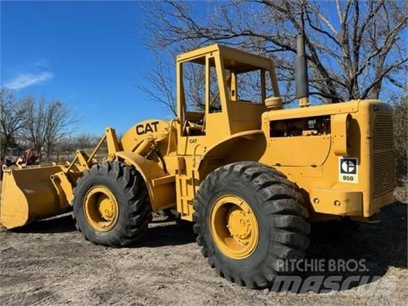 CAT 950 Фронтальные погрузчики