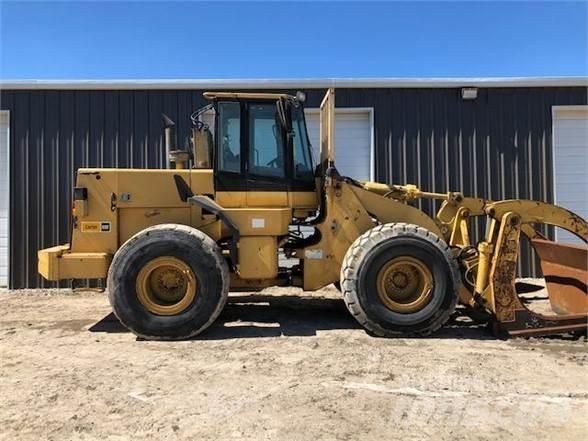 CAT 950F Фронтальные погрузчики