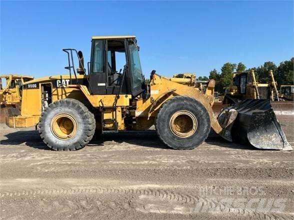 CAT 950G Фронтальные погрузчики