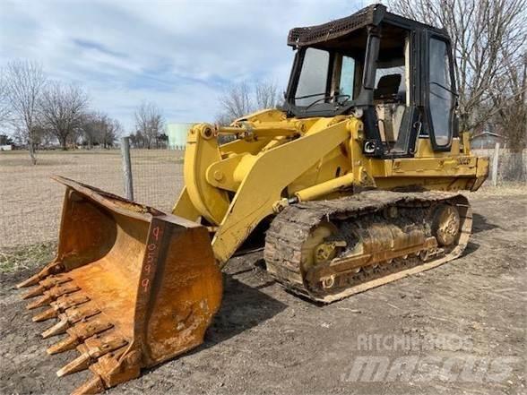 CAT 953C Гусеничные фронтальные погрузчики