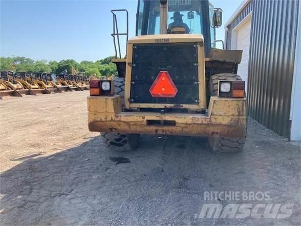 CAT 962G Фронтальные погрузчики
