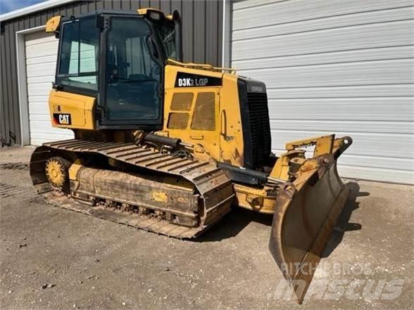 CAT D3K2 LGP Гусеничные бульдозеры