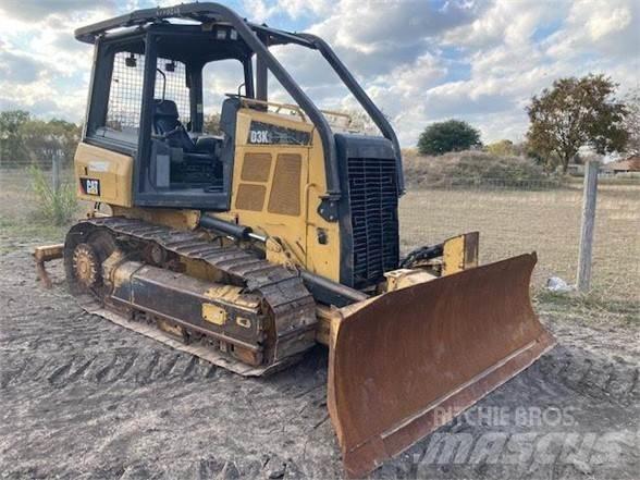 CAT D3K2 XL Гусеничные бульдозеры