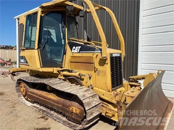 CAT D4G XL Гусеничные бульдозеры