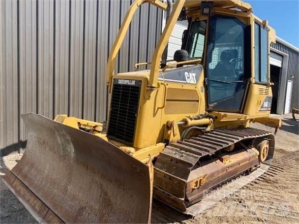 CAT D4G XL Гусеничные бульдозеры