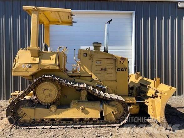 CAT D4H Гусеничные бульдозеры