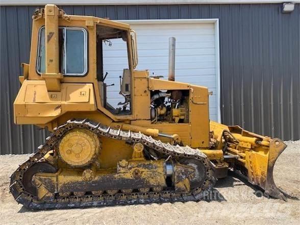 CAT D4H Гусеничные бульдозеры