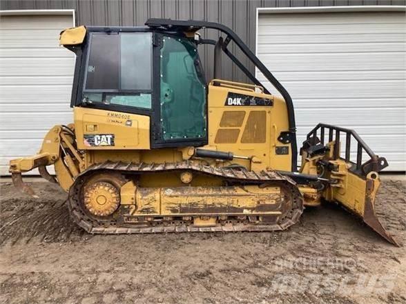 CAT D4K2 LGP Гусеничные бульдозеры