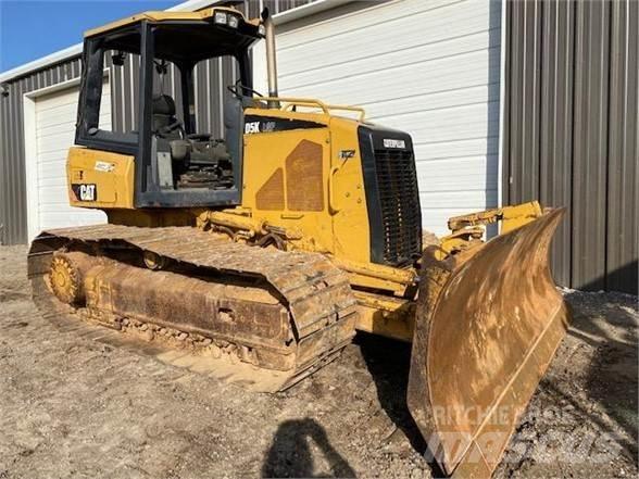 CAT D5K LGP Гусеничные бульдозеры