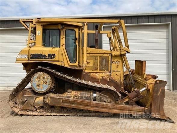 CAT D6H XL Гусеничные бульдозеры
