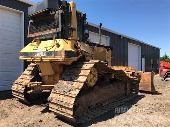 CAT D6M LGP Гусеничные бульдозеры
