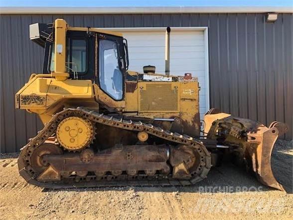 CAT D6M XL Гусеничные бульдозеры