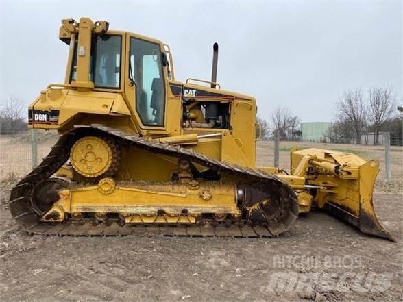 CAT D6N LGP Гусеничные бульдозеры