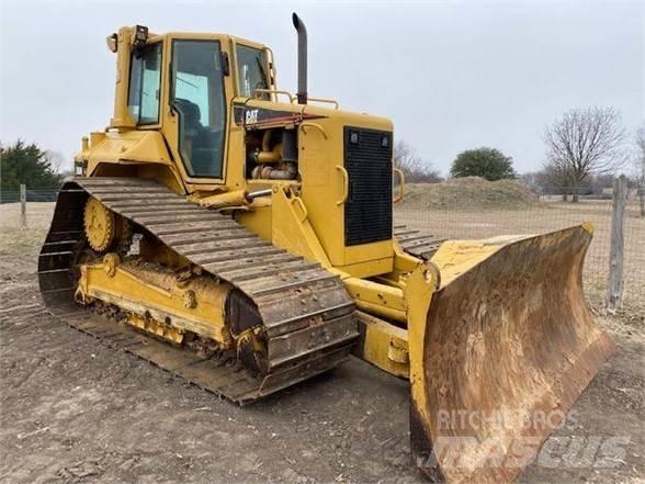 CAT D6N LGP Гусеничные бульдозеры