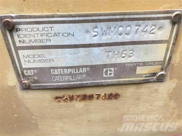 CAT TH63 Телескопические погрузчики