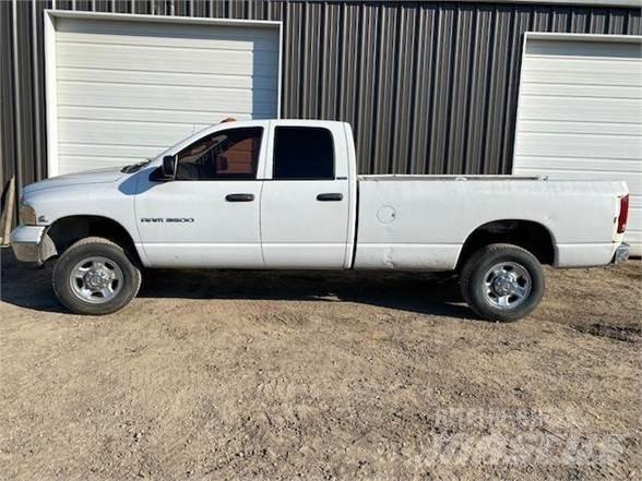 Dodge RAM 3500 Бортовые фургоны