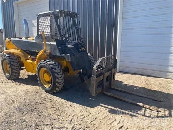 JCB 520 Телескопические погрузчики