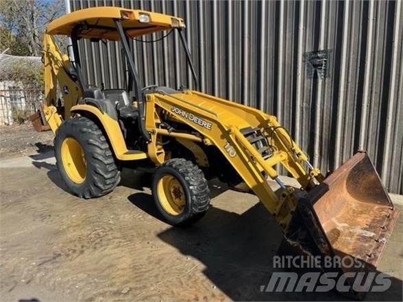 John Deere 110 Экскаваторы-погрузчики