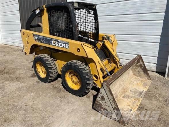 John Deere 317 Мини-погрузчики