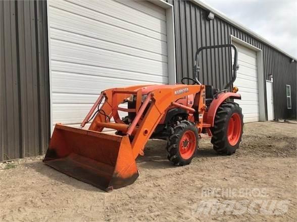 Kubota L3200 Трактора