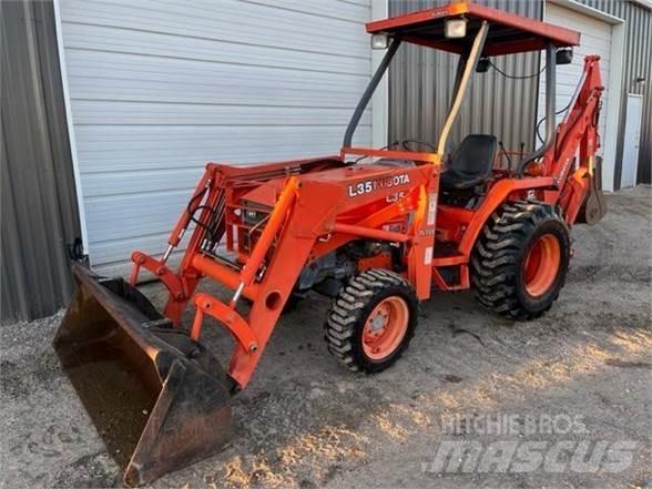 Kubota L35 Экскаваторы-погрузчики