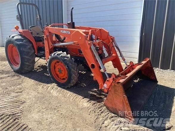 Kubota M4700 Трактора